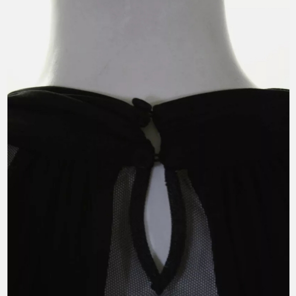 BCBG SLEEVELESS CREW NECK DRAPED MINI DRESS BLACK - Picture 4 of 6